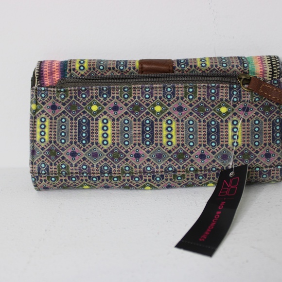 New Boho Wallet - Picture 2 of 3